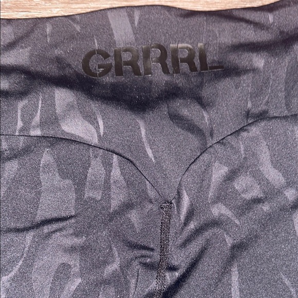 GRRRL Leggings Black Shiny Flames - Picture 6 of 6